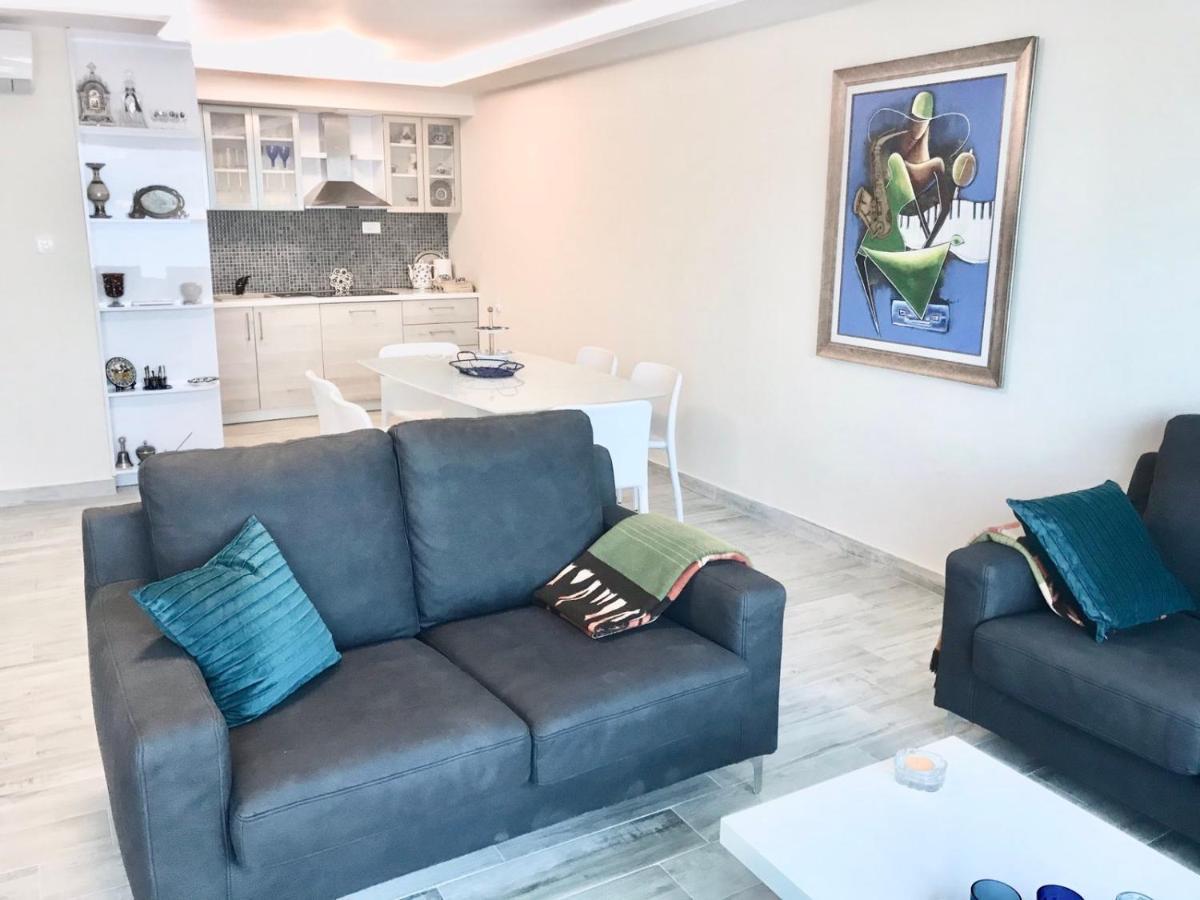 Lux Apartments Krasići Exteriér fotografie
