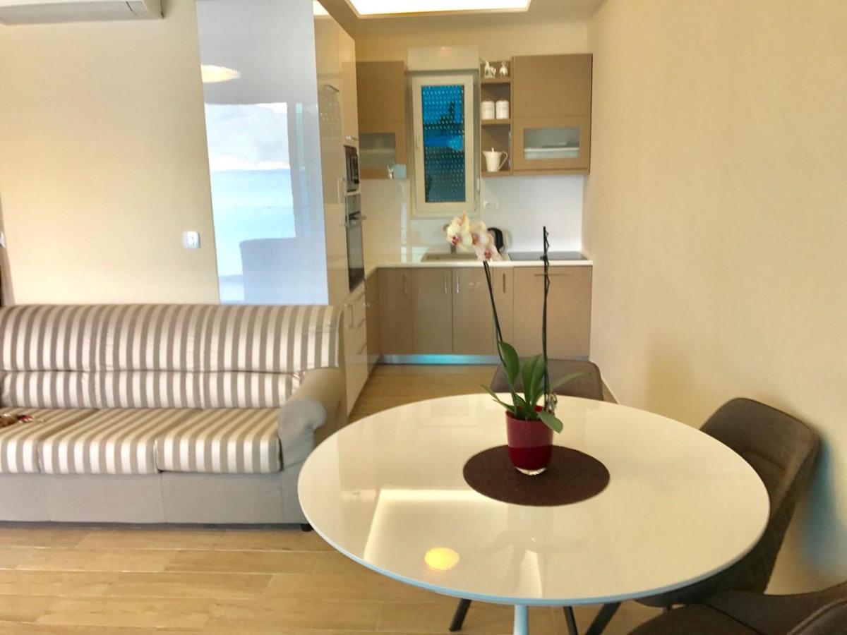 Lux Apartments Krasići Exteriér fotografie